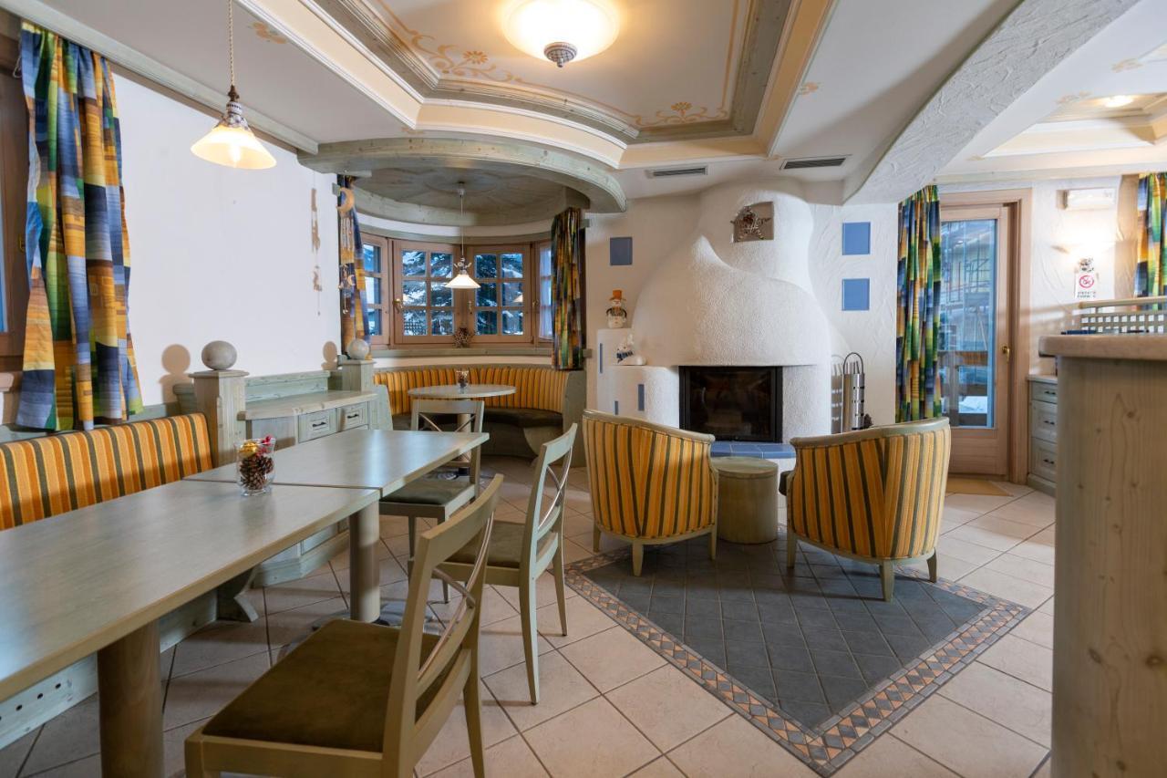 Hotel "La Suisse" ลีวินโญ ภายนอก รูปภาพ